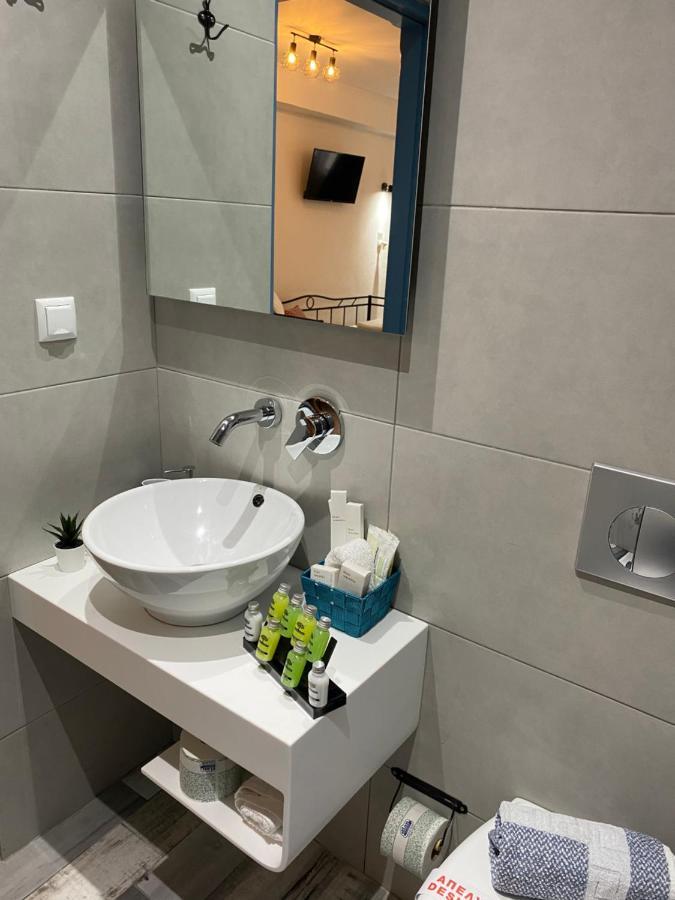 V-Suites 포토스 외부 사진